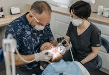 Airflow dentar înainte de detartraj? De ce ordinea procedurilor contează în protocolul GBT